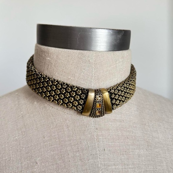 Jewelry - Vintage-Inspired Gold Beaded Choker Necklace